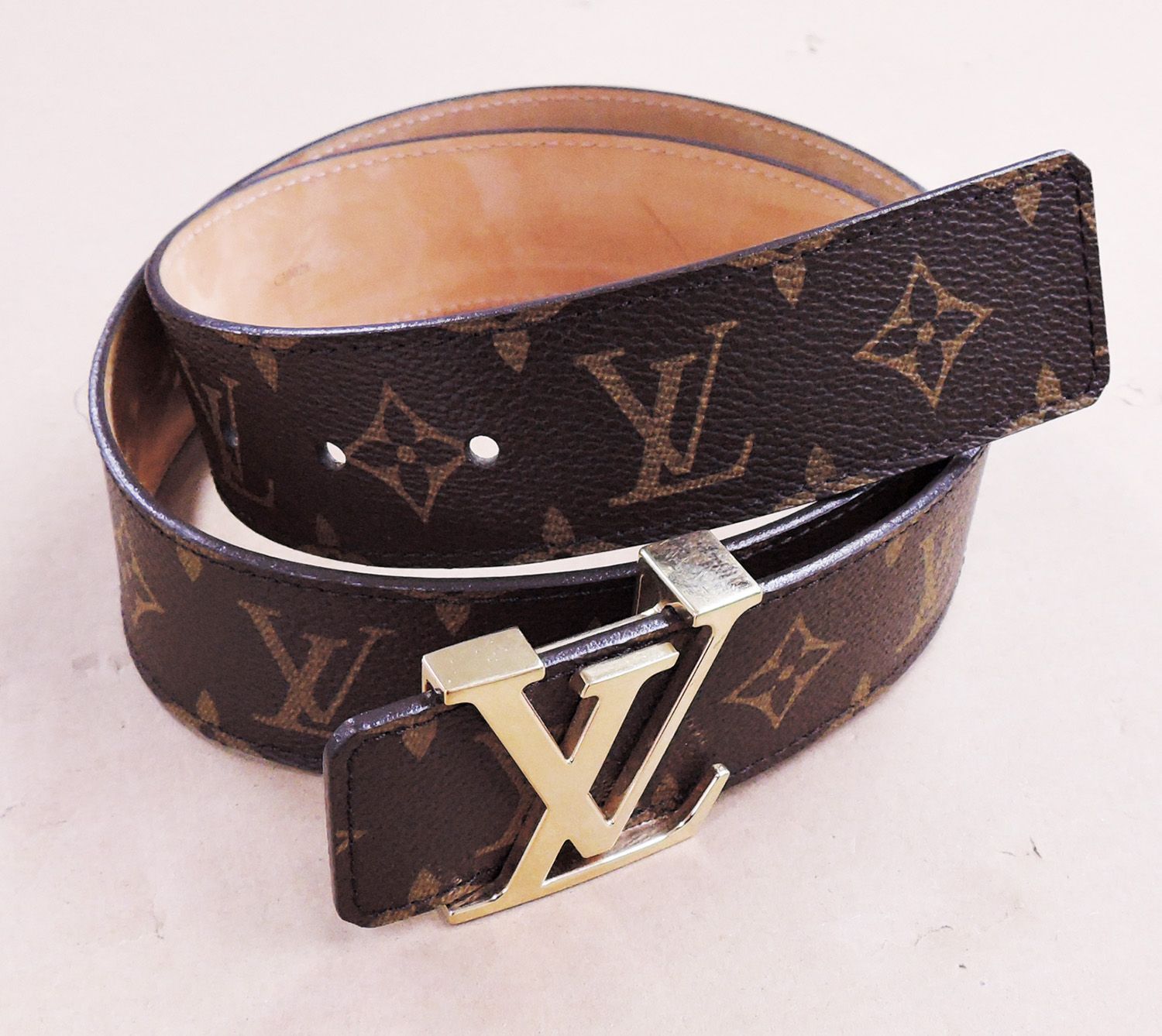 LOUIS VUITTON ルイヴィトン ベルト モノグラム サンチュール M9608 90cm