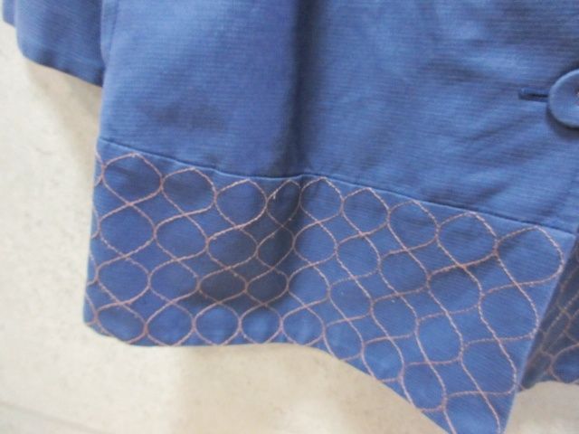 Jocomomola de Sybilla ホコモモラデシビラ コート 長袖 前開き 刺繍