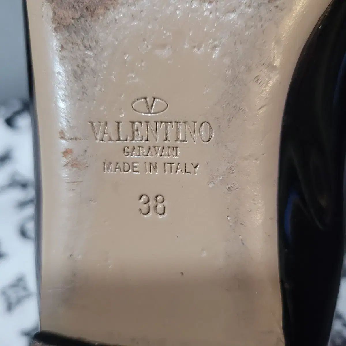 正規品 VALENTINO ヴァレンティノ ロックスタッズ バレリーナ フラットシューズ KIN-KAAI_COM