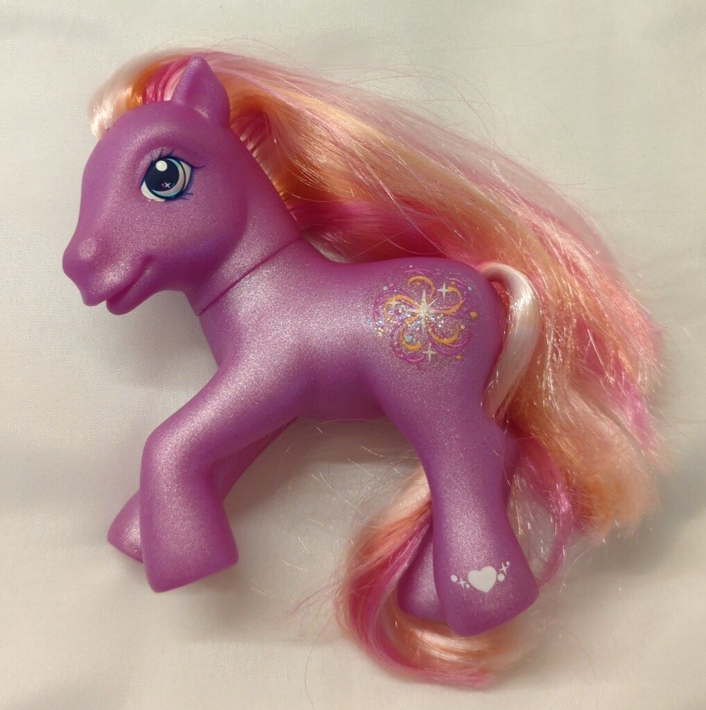 未使用・未開封品)My Little Pony: Twinkle Wish a [DVD]