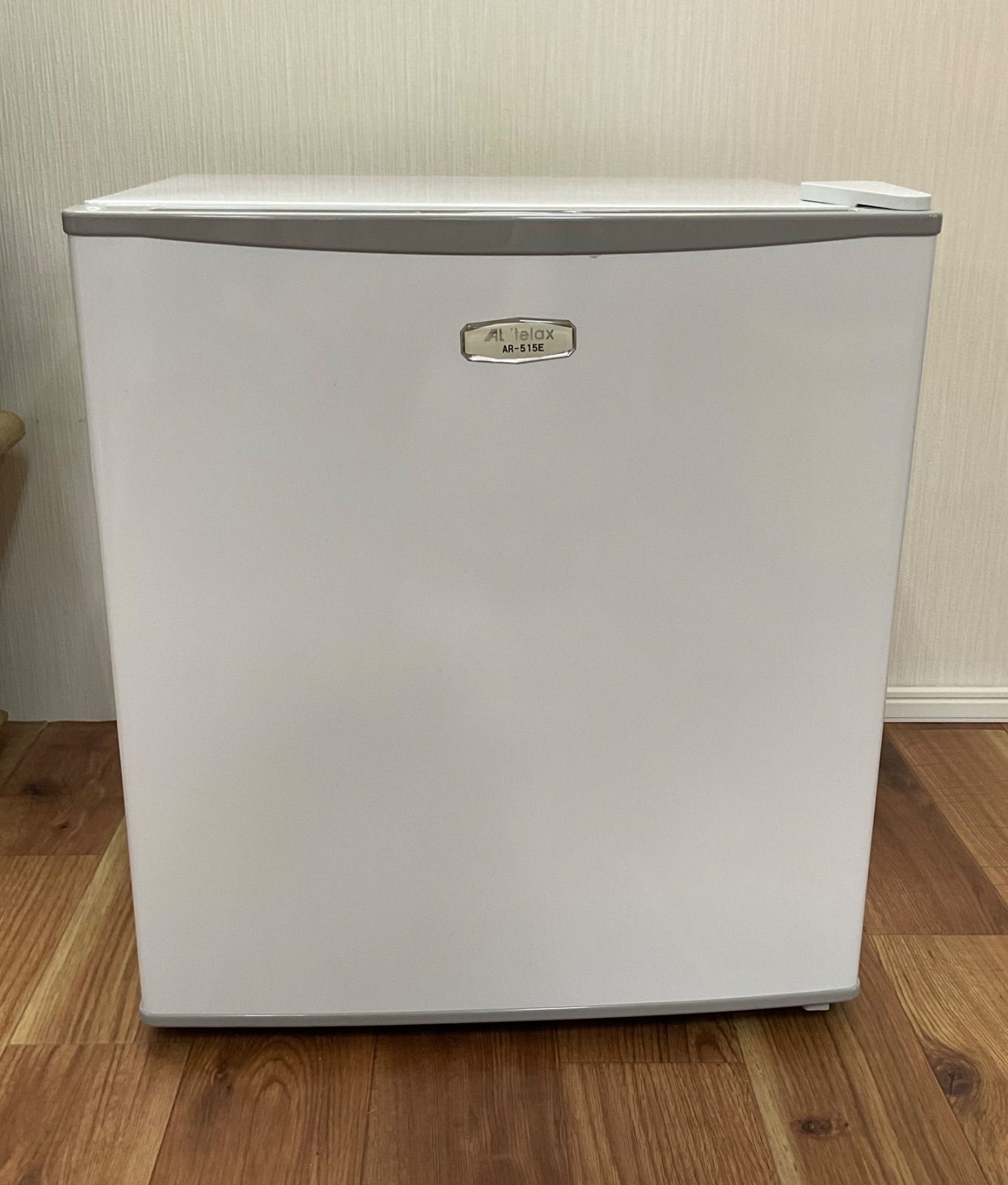 美品 冷蔵庫 アビテラックス AR-515E 2019年製 46L - メルカリ 美品 冷蔵庫 アビテラックス AR-515E 2019年製 46L - メルカリ