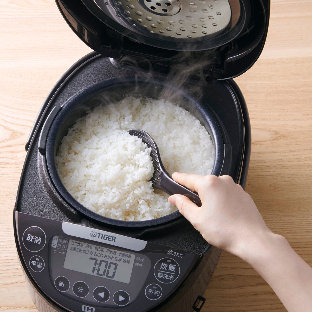 タイガー IHジャー炊飯器 5.5合炊き JPW-D100T - 限定販売サイト