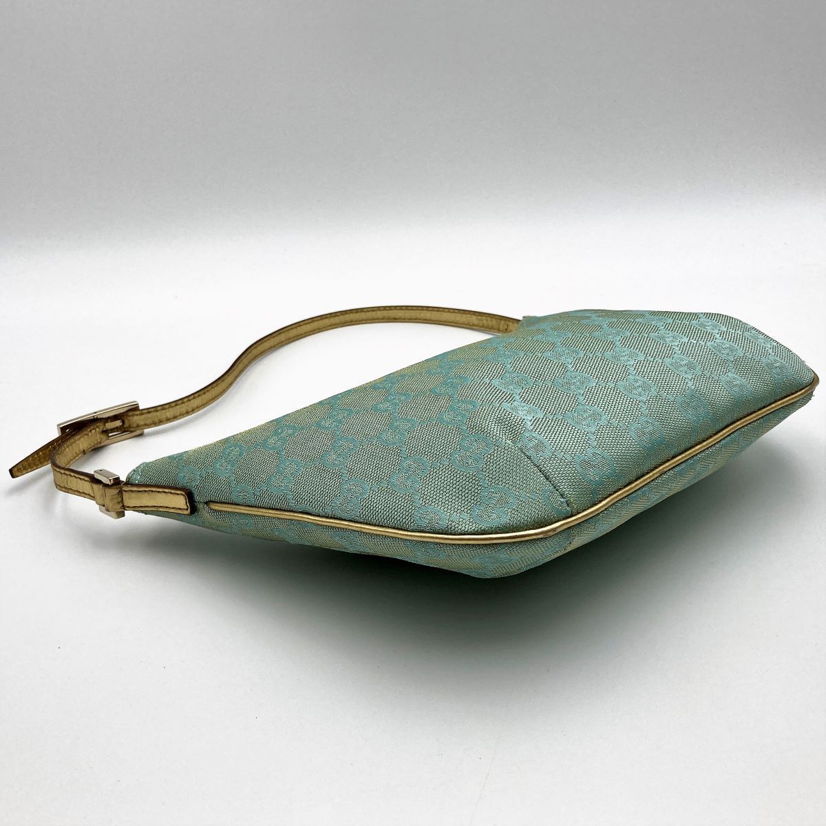 美品 GUCCI グッチ GG柄 ホーボーバッグ ショルダーバッグ 肩掛け