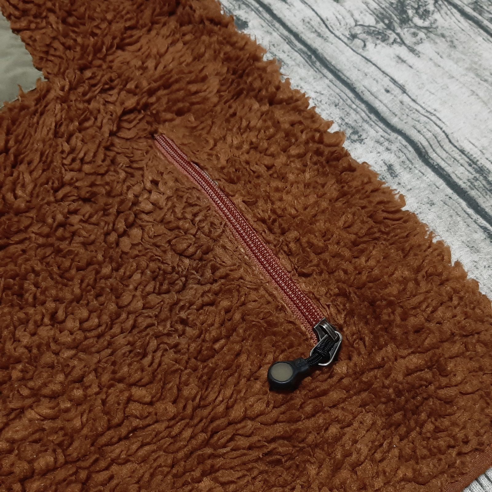 ブラウン フリース