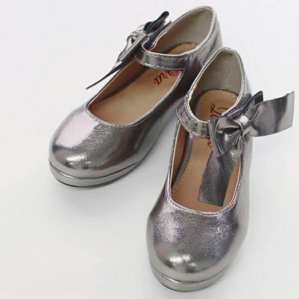 シルバー  17cm  カミーユヒールパンプス キッズ フォーマルシューズ 女の子 ドレスシューズ 07021902 フォーマル靴 パンプス ローヒール 結婚式 発表会 入園式 卒園式 入学式 おしゃれ かわいい