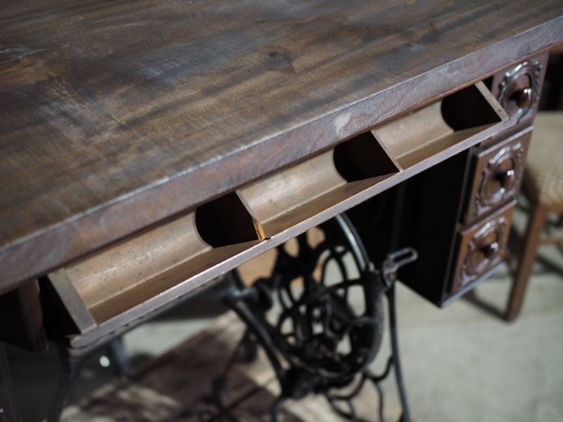 アンティークミシン テーブル天板 SINGERストレート脚 アンティーク ミシンテーブル 四方枠天板