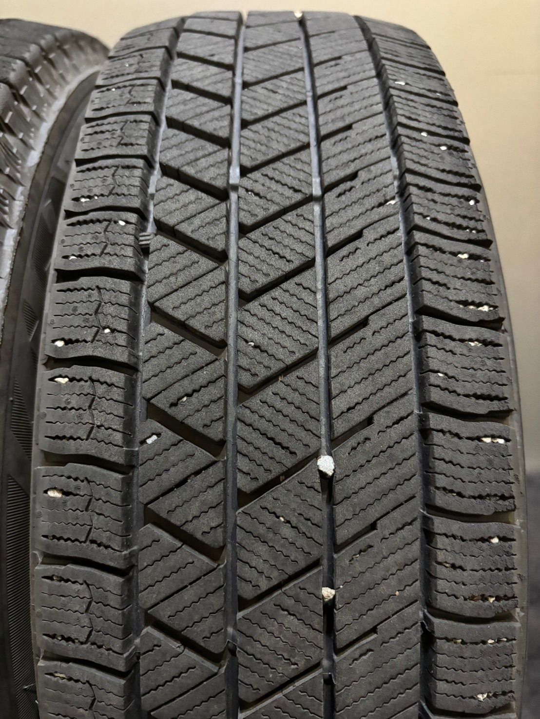 165/65R14 ブリヂストン スタッドレス　 ルーミー　バリ山　② ☆165/65R14 BRIDGESTONE/VRX3 22年製 スタッドレス 2本 ブリヂストン