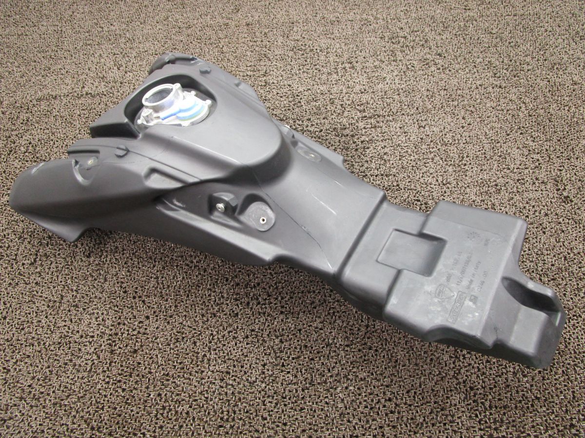 ZDM821W4 DUCATI
