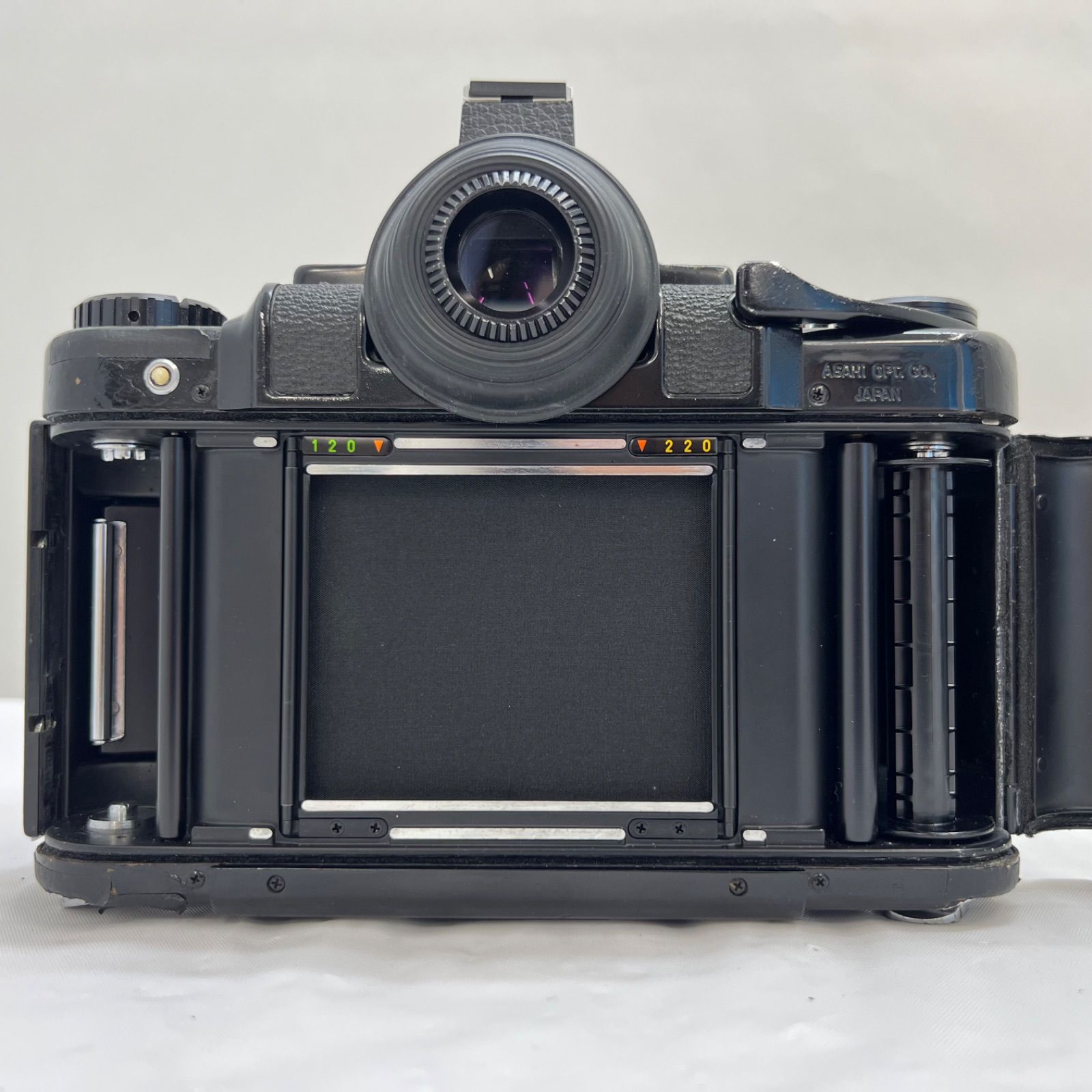 ペンタックス67 ボディ、ジャンク品 PENTAX 67 ペンタックス ボディ