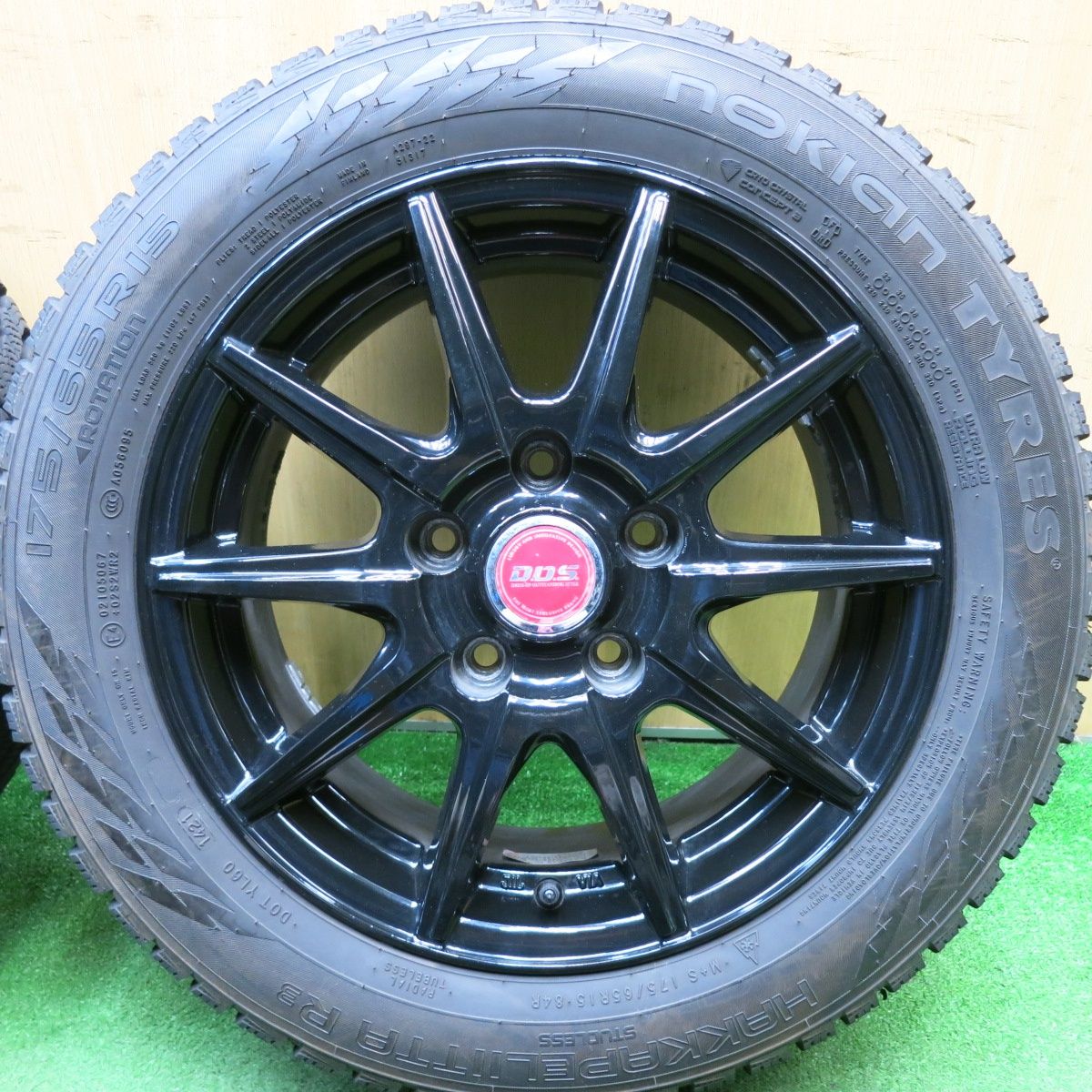 175|65R15 ノキアン