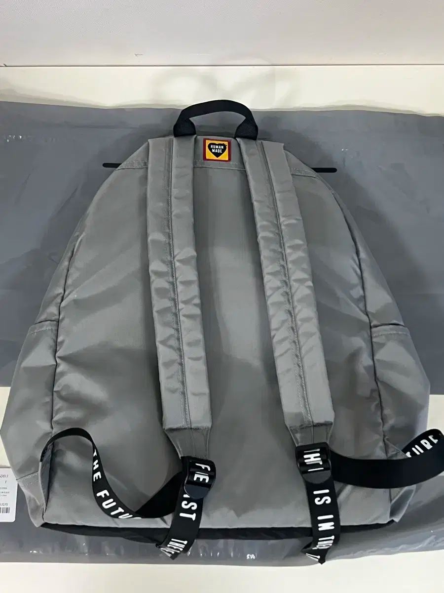 HUMAN MADE(ヒューマンメイド) リュック リュックサック グレー