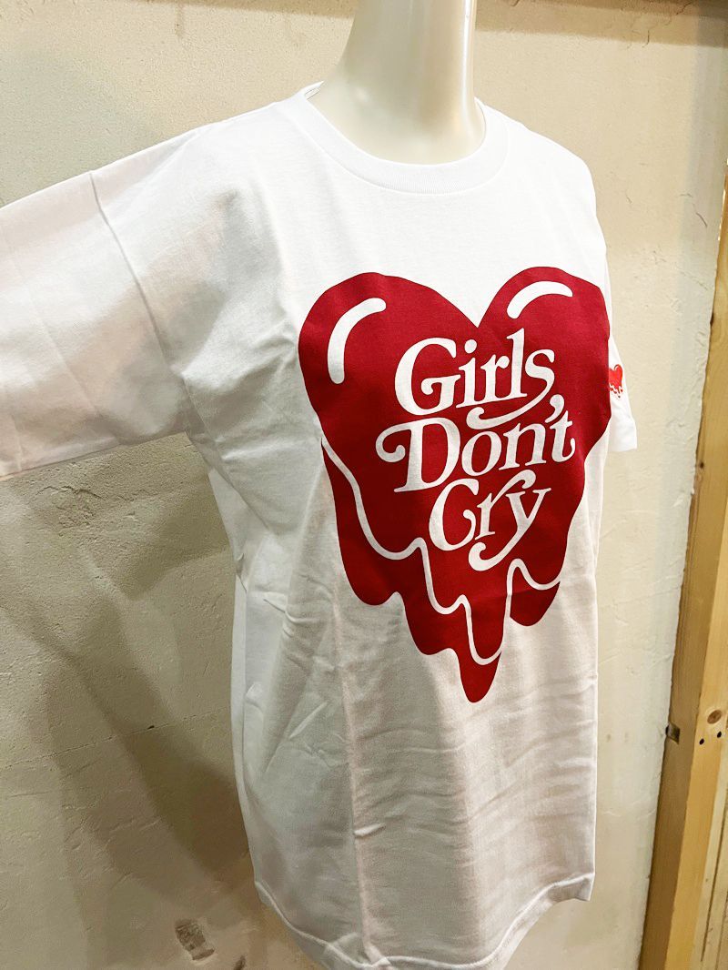 girls don'tcry Emotionaly Unavailable T