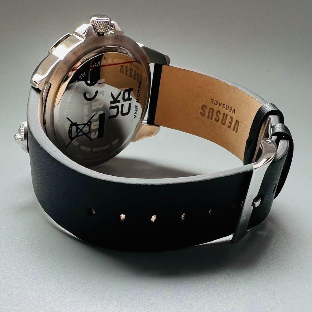 【新品】腕時計 メンズ ヴェルサーチ クォーツ シルバー ブラック 人気ブランド