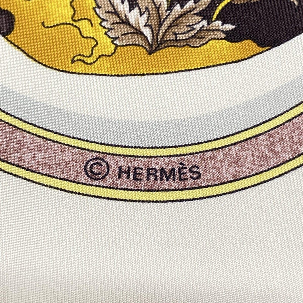 HERMES(エルメス) スカーフ カレ90 アイボリー×ブラウン×マルチ