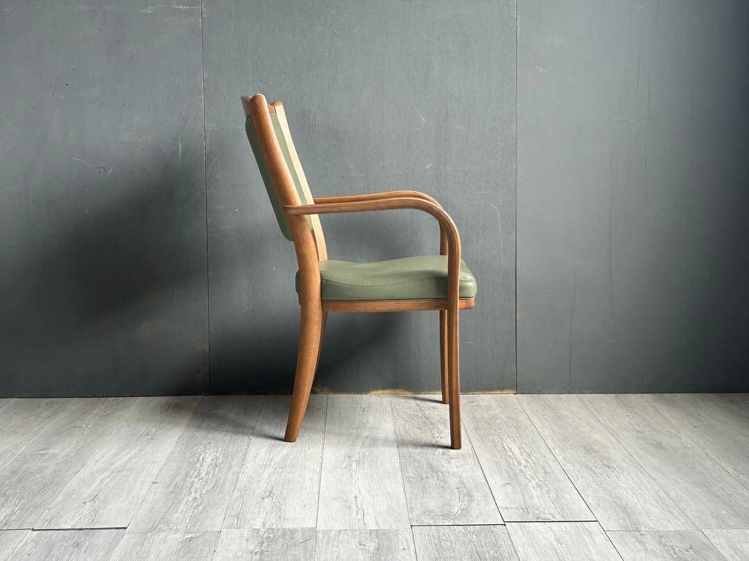 ★メルカリ市値下★karimoku アームチェア カリモク家具 椅子 1Pチェア カリモク】コロニアル アームチェア 1人掛けソファ 椅子 - メルカリ