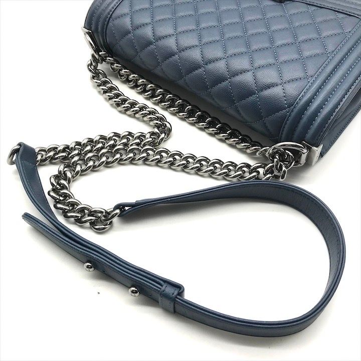 美品 CHANEL シャネル ボーイシャネル キャビアスキン チェーン