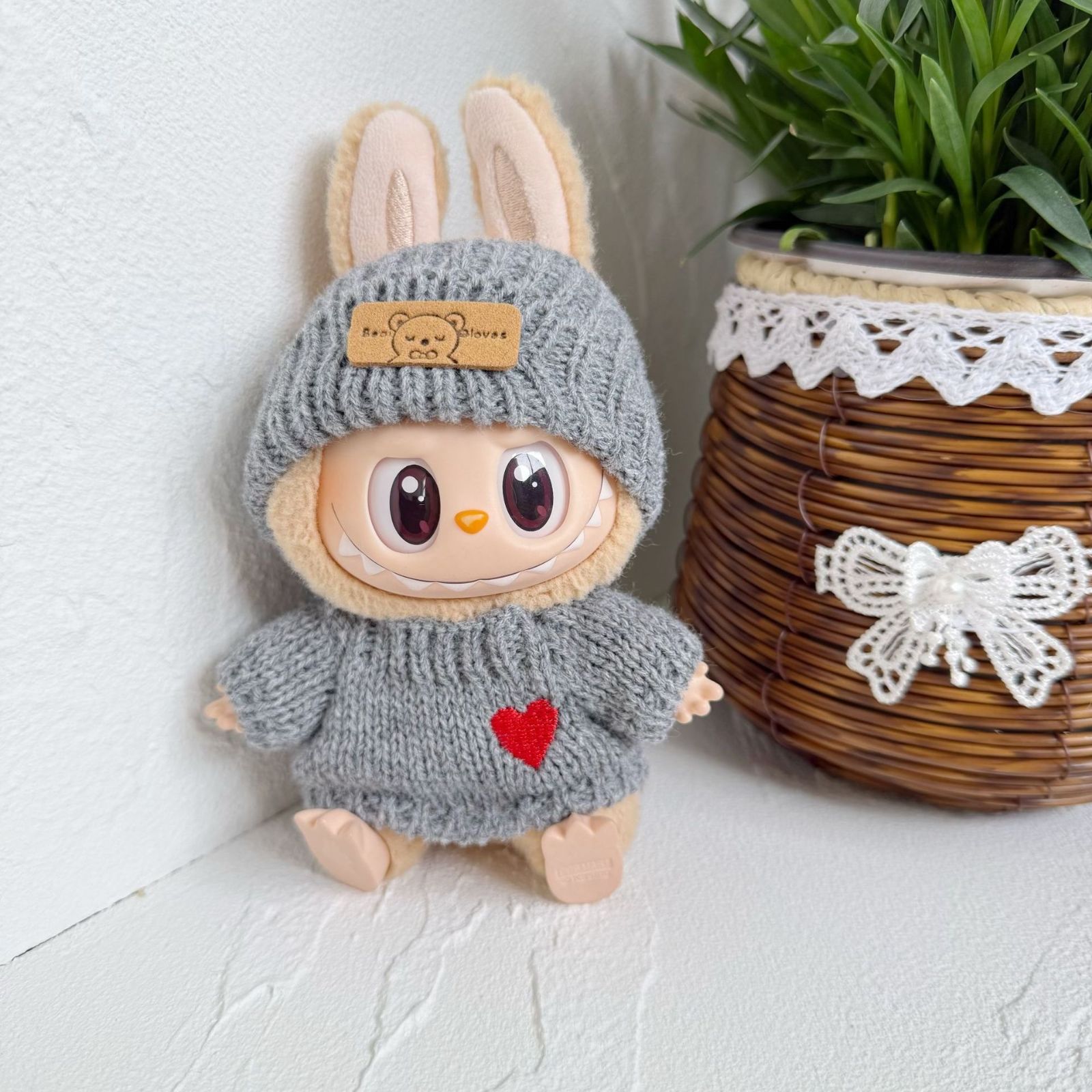 美品 LABUBU お洋服セット 着せ替えコスチューム 06 labubu ラブブ ぬいぐるみ 着せ替え コスチューム 着せ替え