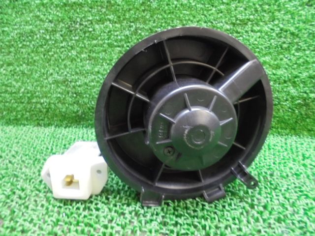 セレナ DBA-C25 ヒーターブロアモーター QX1 27225-EN00B | HELIOS セレナ DBA-C25 ブロアモーター 27225-1VA0E 27225