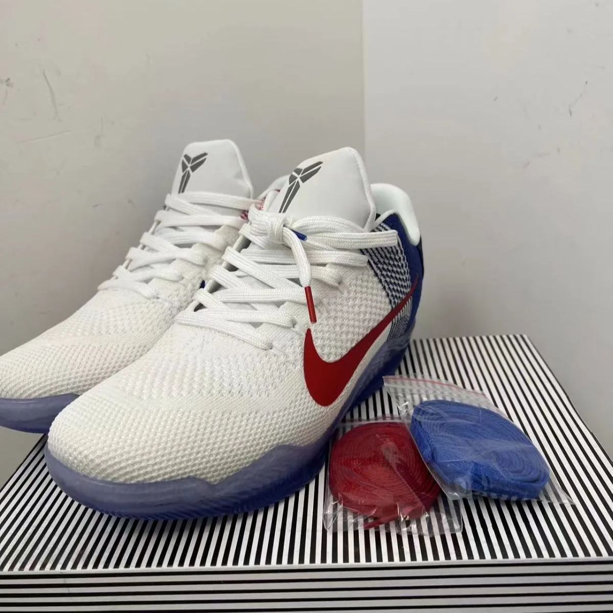 新品未使用 ナイキ Nike Kobe 11 Elite Low USA スニーカー