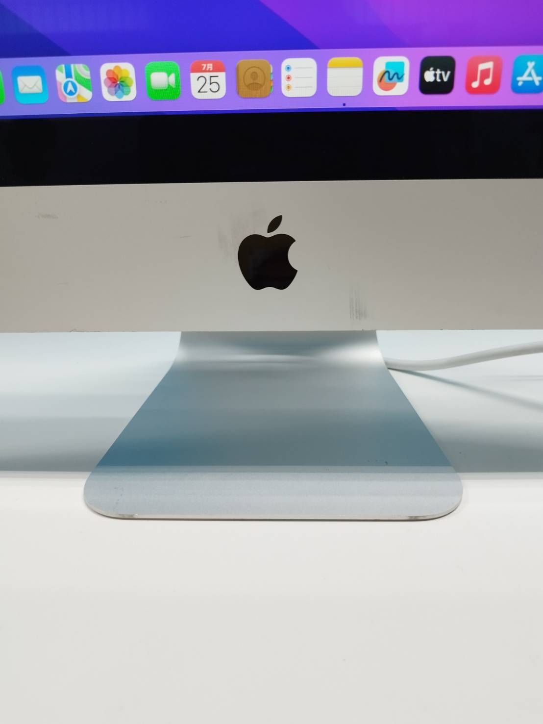 iMac（21.5インチ,2017）HDD1TB/8GB〈MMQA2J/A〉⑨