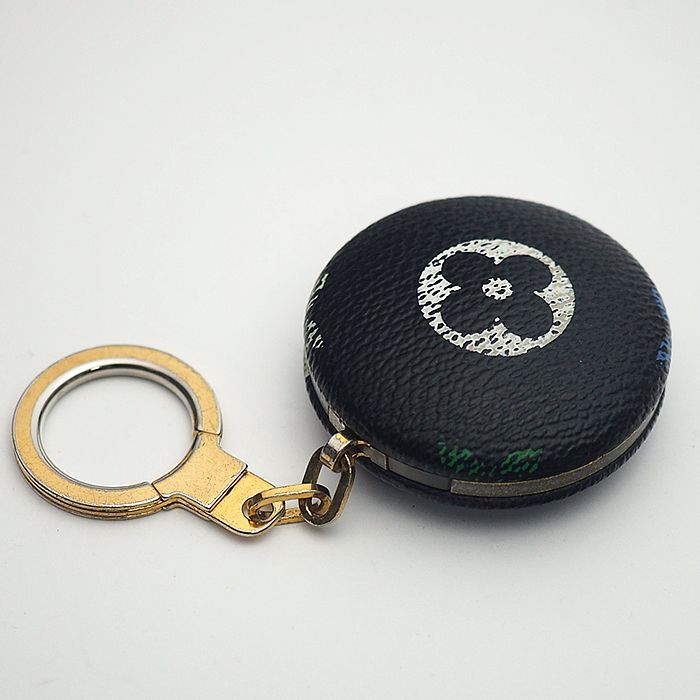 Louis Vuittonモノグラムマルチカラー ノワールアストロピル LOUIS