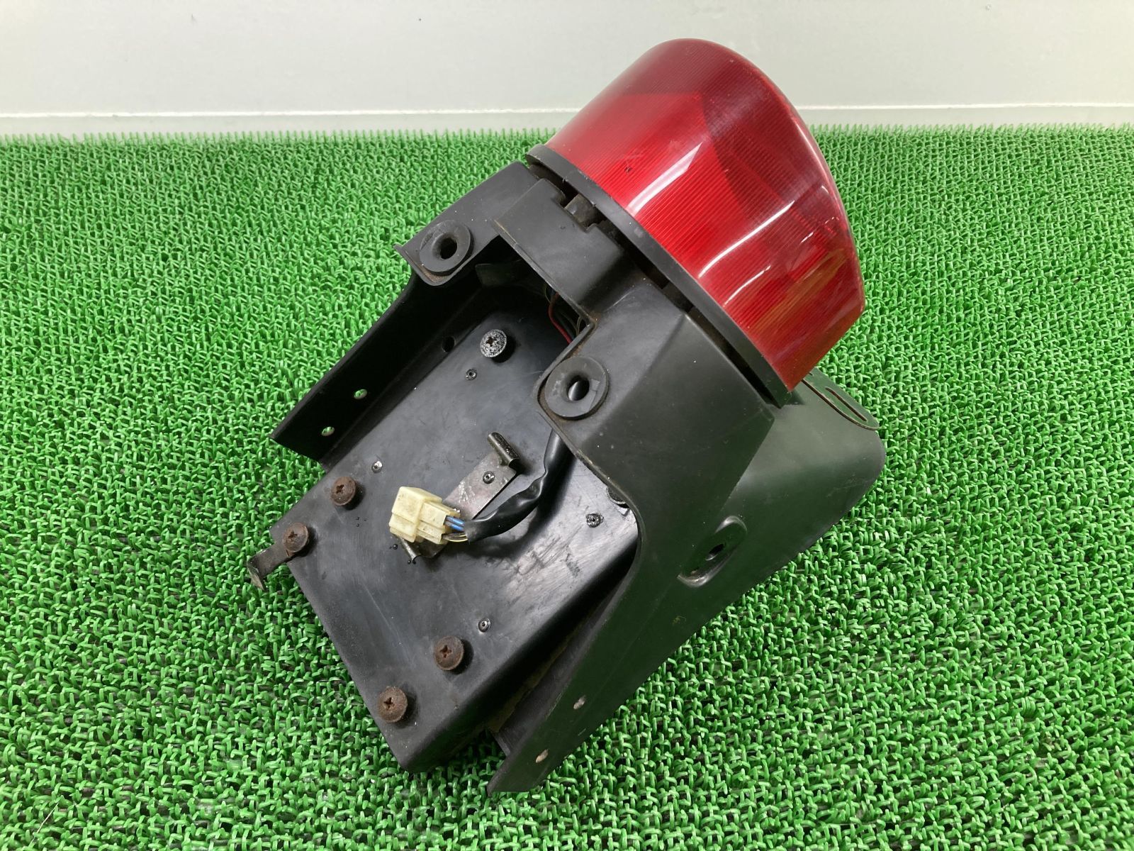 ゼファー 750 リアフェンダーテールランプ ゼファー750 リアフェンダー 35023-1544 カワサキ 純正 中古 バイク