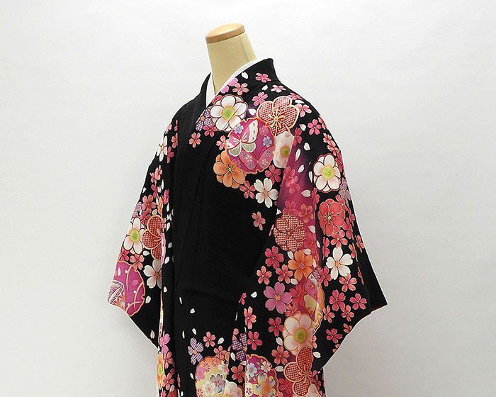 振袖用長襦袢　ユキ64.3cm 1枚、　66cm 3枚 振袖用長襦袢 ユキ64.3cm 1枚、 66cm 3枚