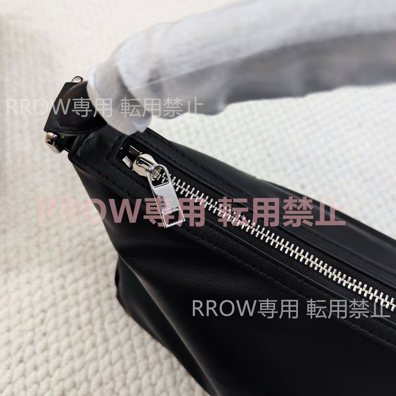 極美品」 レディース ブラック ショルダーバッグ スタンドオイル