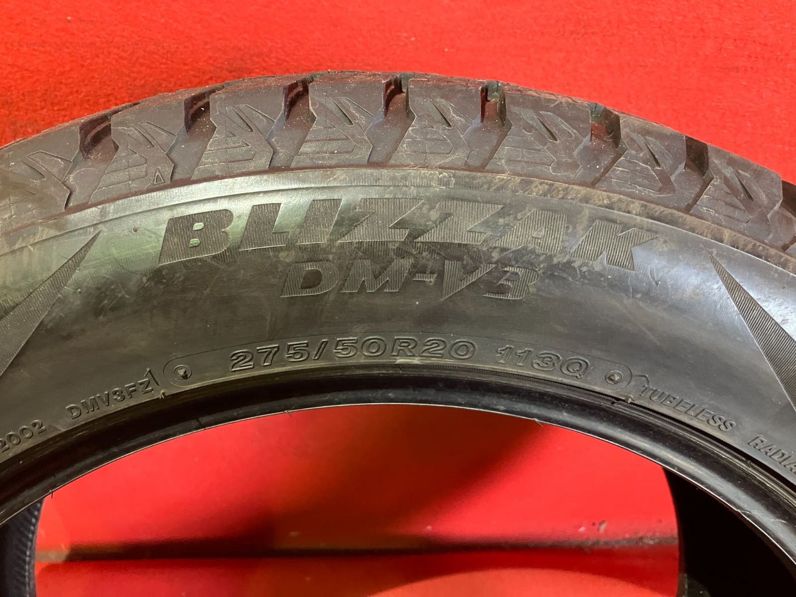 スタッドレスタイヤ