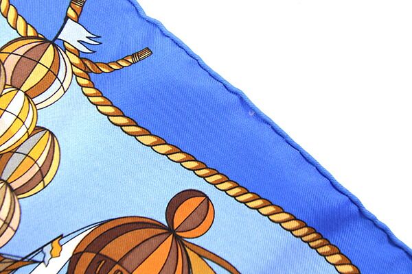 エルメス スカーフ　カレ45 エルメス スカーフ カレ45 LES FOLIES DU