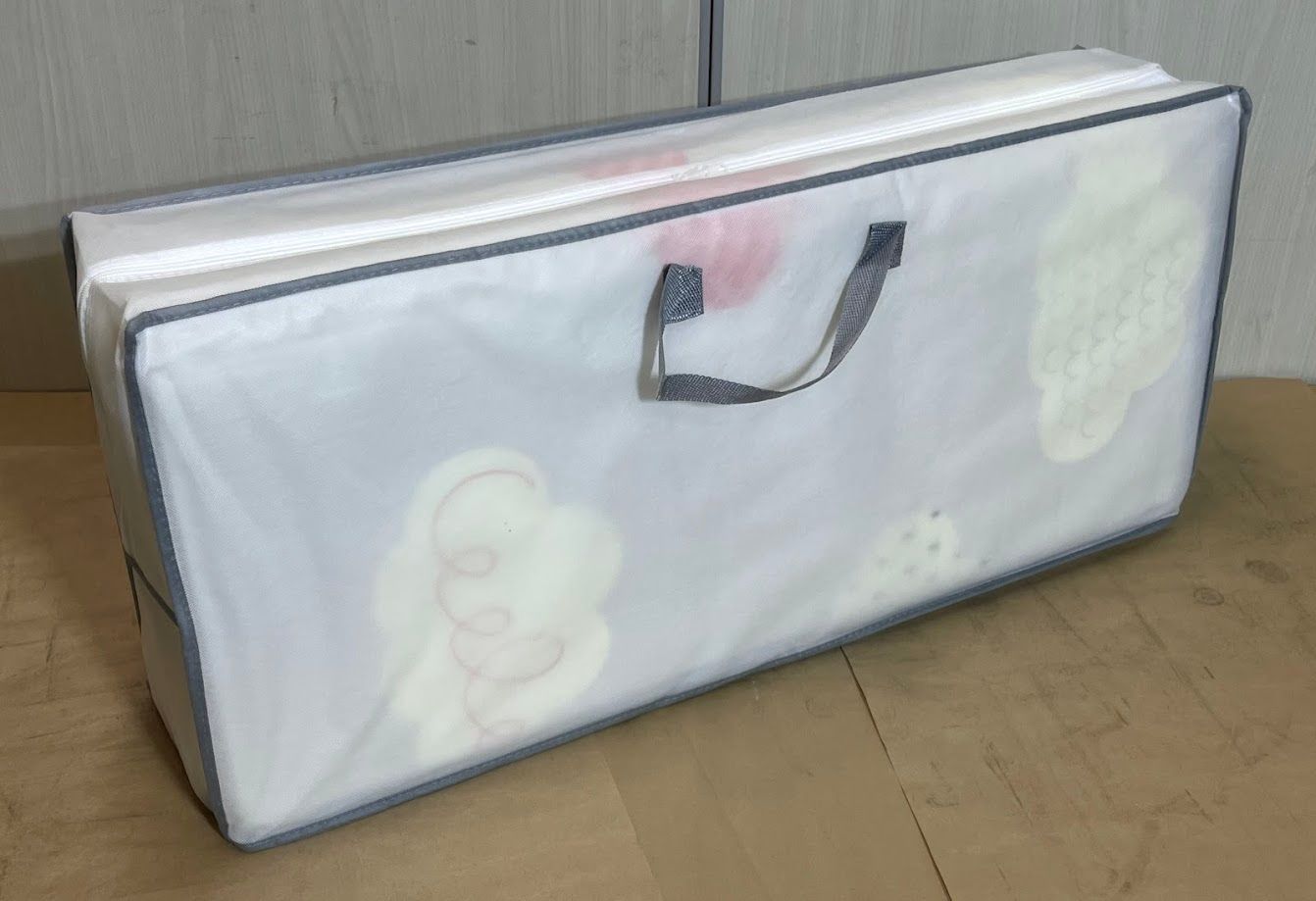 【極美品】プレイマット 折りたたみ 200×180×2cm 厚手 ベビー おしゃれ 防水