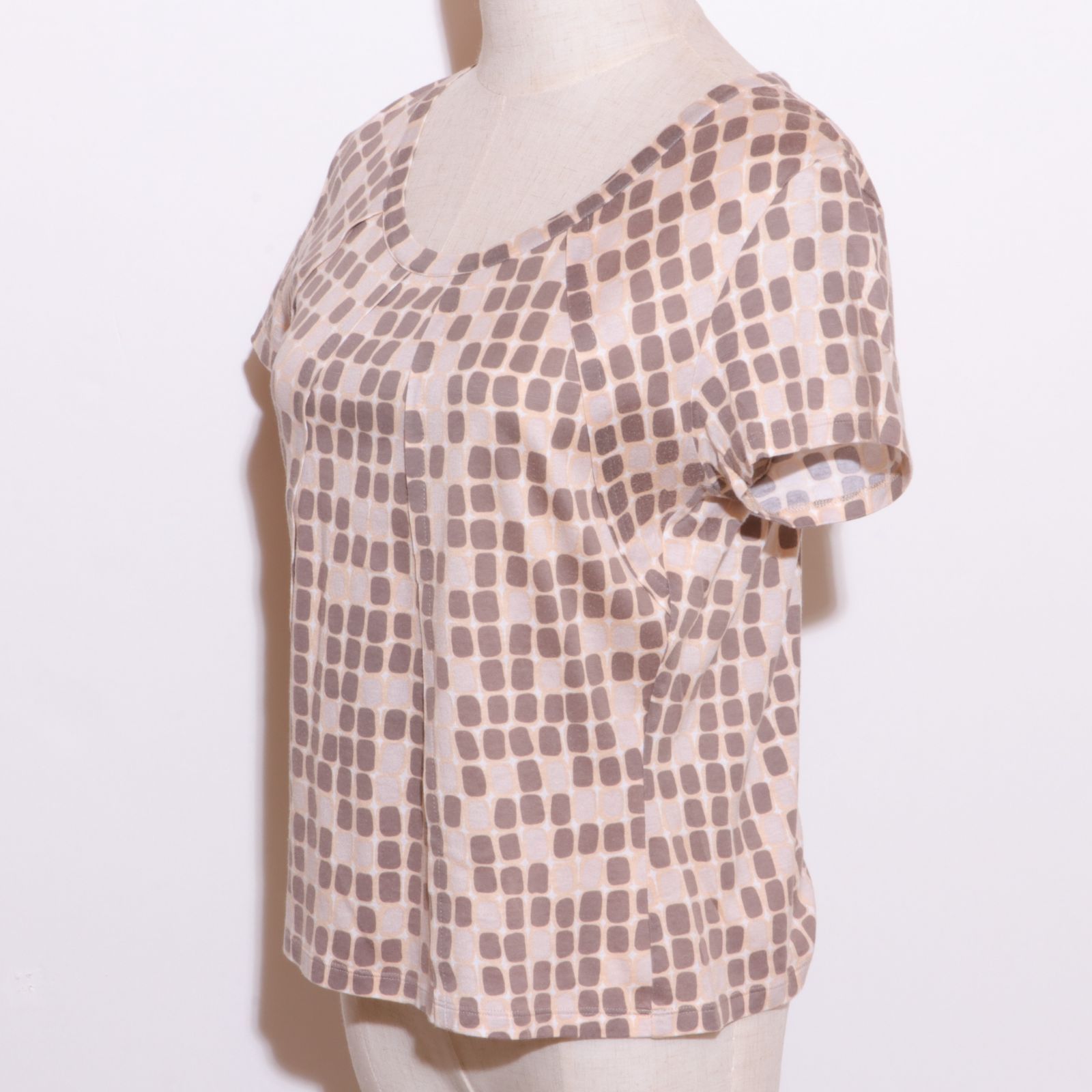 HIROKO KOSHINO ヒロコ　コシノ Tシャツ・カットソー S 茶 【古着】【中古】【送料無料】 HIROKO KOSHINO（ヒロコ コシノ）の古着・中古通販 | 【公式】RAGTAG