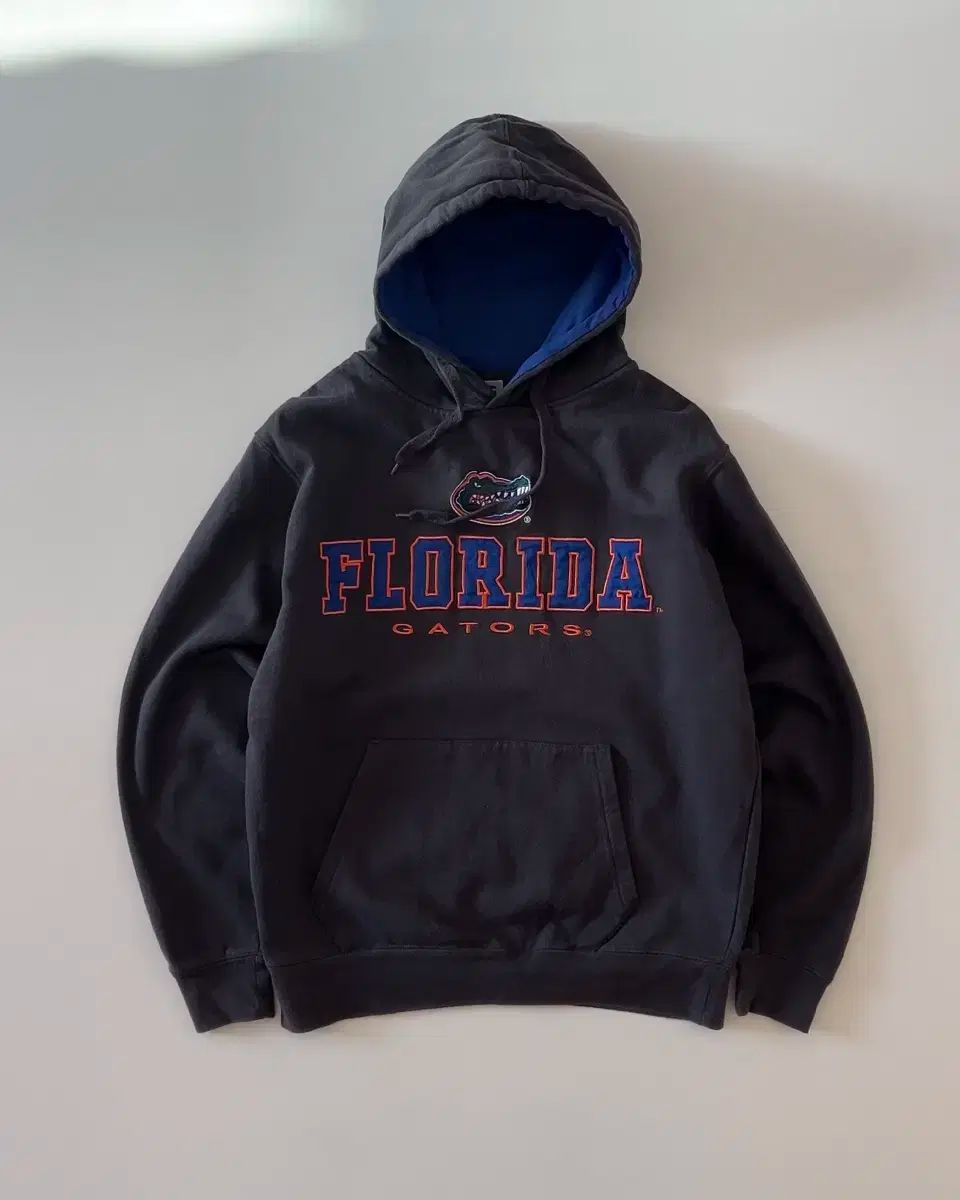 S STADIUM ATHLETICS ヴィンテージ ロゴ フード付きTシャツ M