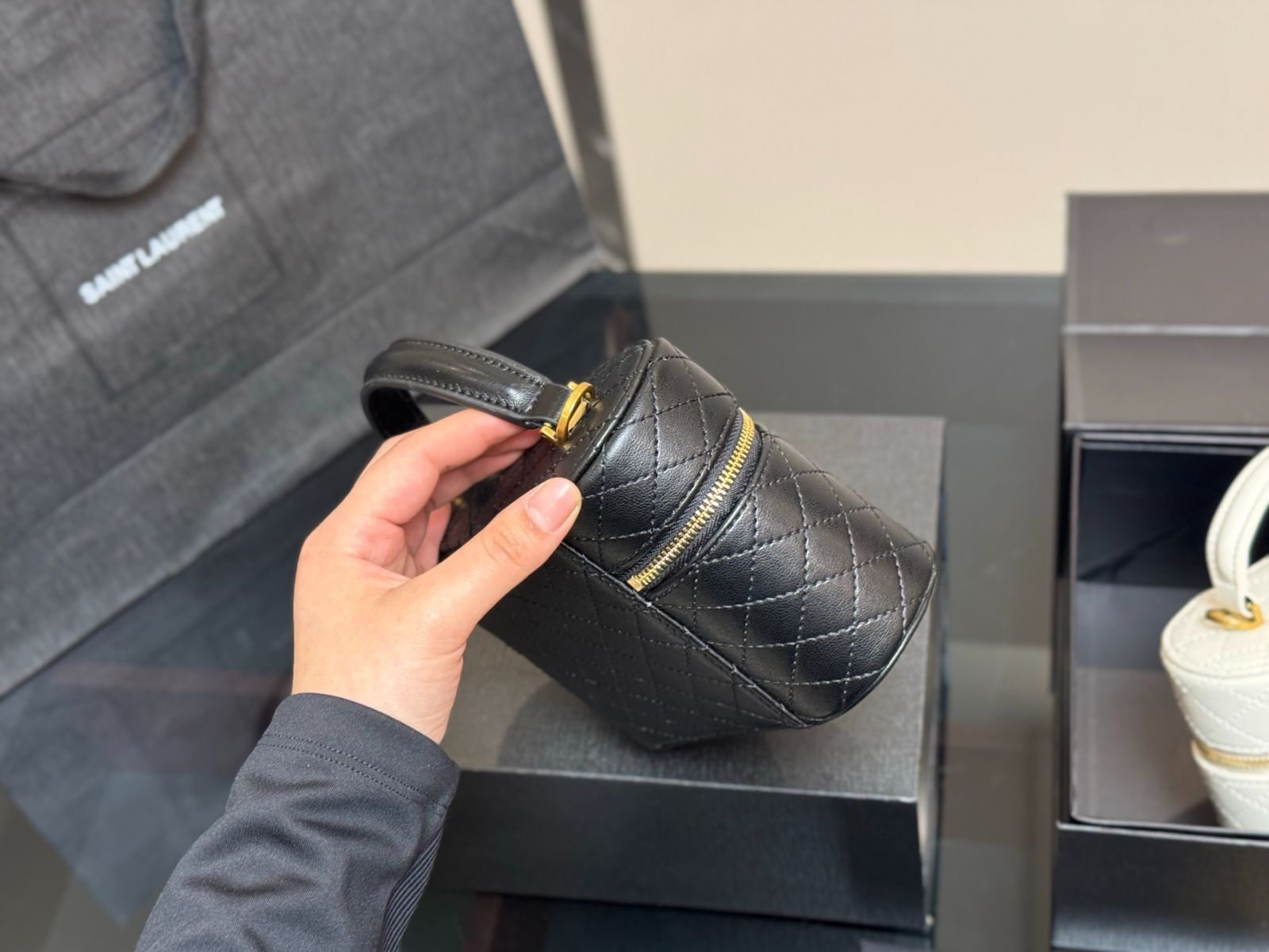 Saint Laurent 8302879QNAO1000 関税送料込 org_1.jpg