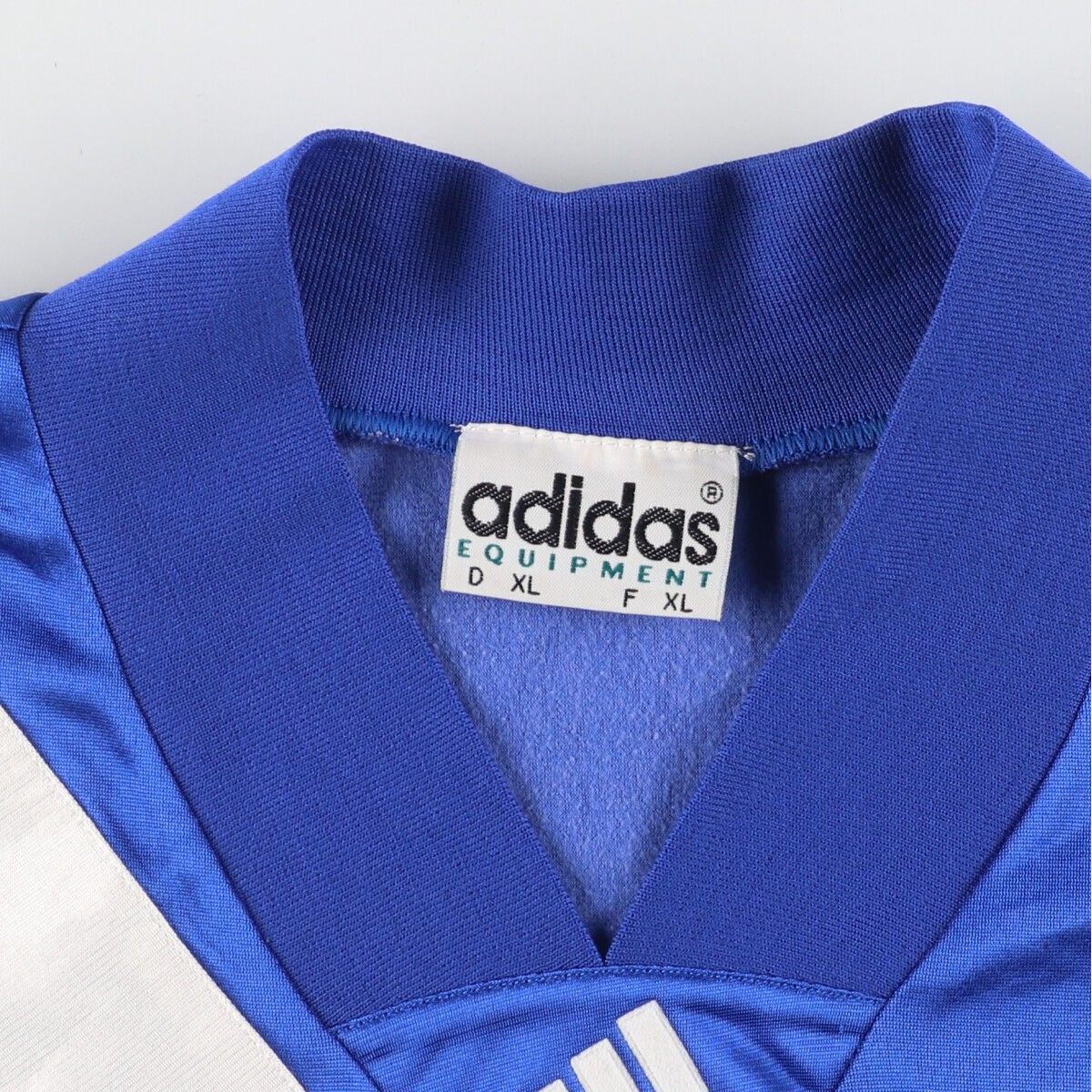 タグ付未使用 90sアディダスエキップメント レフリーゲームシャツ ユニフォーム 古着 90年代 アディダス adidas EQUIPMENT エキップメント Vネック