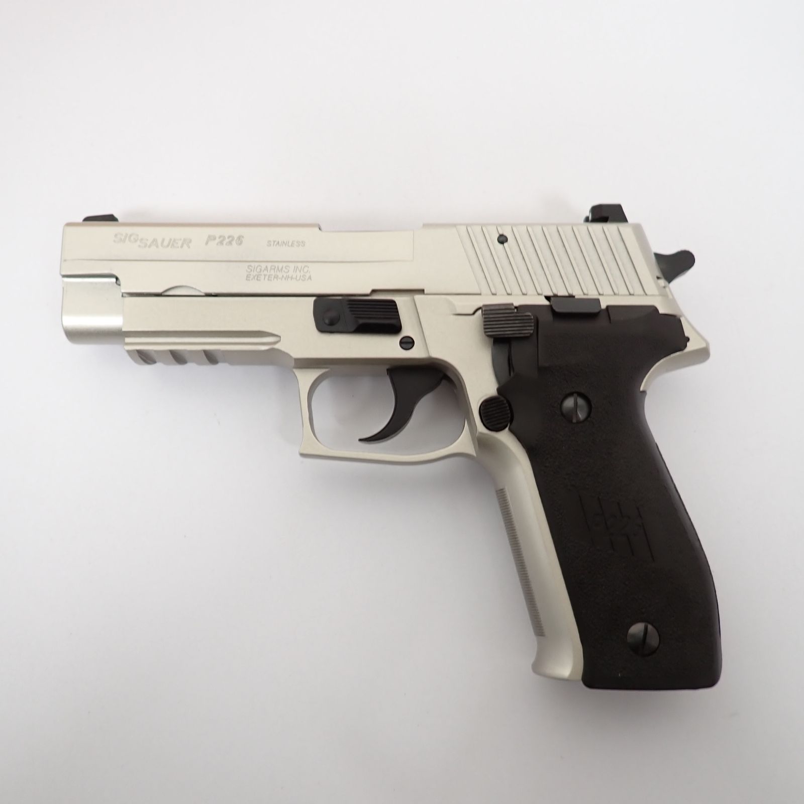 タナカSIG P226 美品 シルバーメッキ ブローバックガスガン