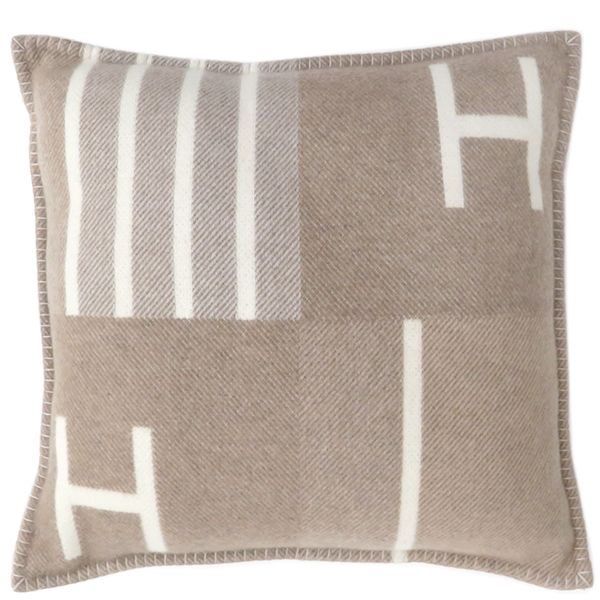 エルメス HERMES アヴァロン ヴィブラシオン クッション ウール カシミヤ エクリュ×ナチュラル ホワイト金具 カバー取り外し可  【保存袋】【中古】