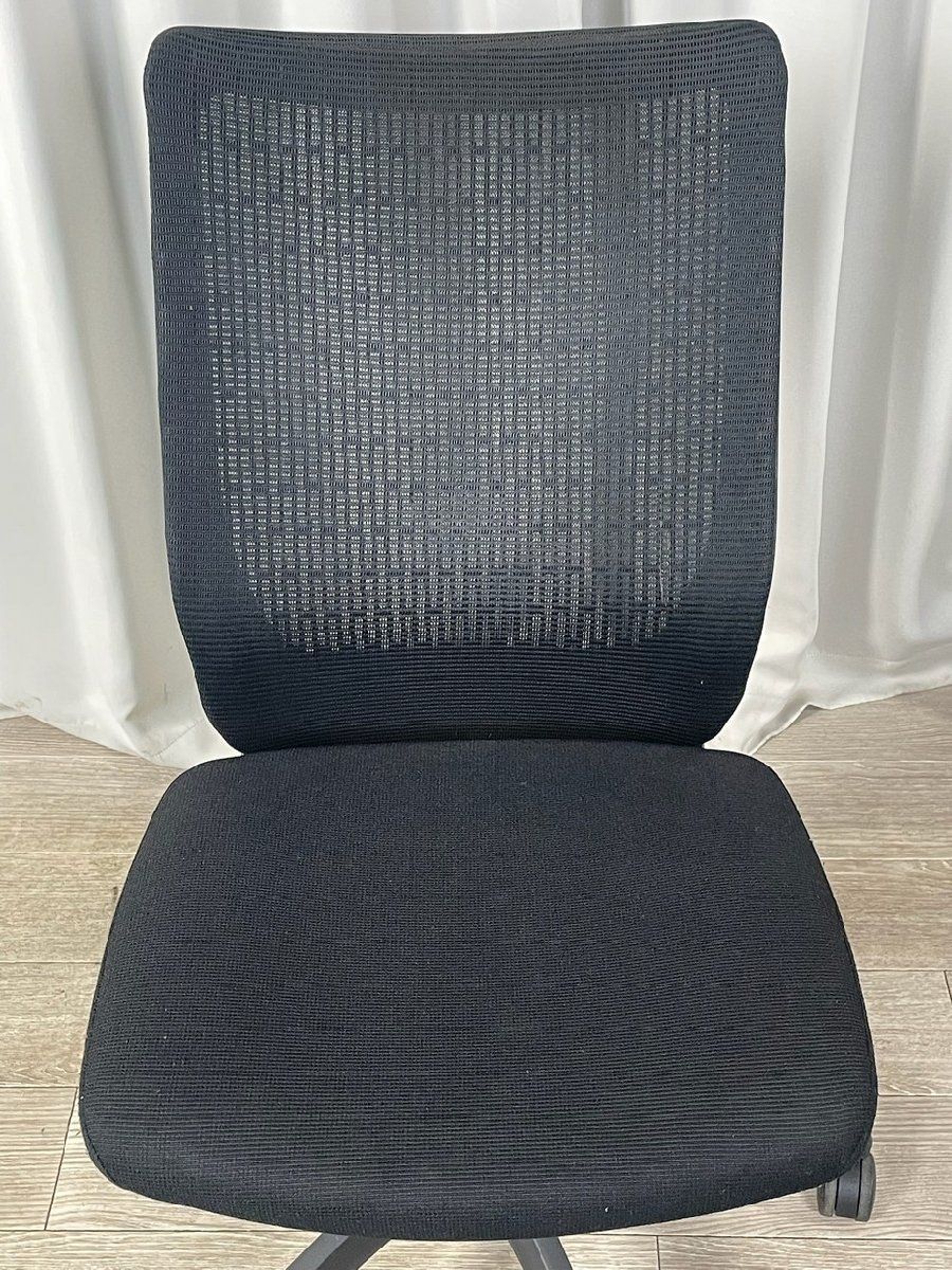 Go00 オカムラ ヴィスコンテ オフィス チェア デスク ワーク okamura 神奈川県秦野市 A3