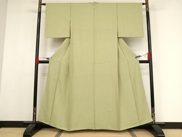 平和屋着物●上質な色無地　舞花地紋　若芽色　正絹　逸品　AABA4568np 平和屋着物○上質な色無地 舞花地紋 若芽色 正絹 逸品 AABA4568np