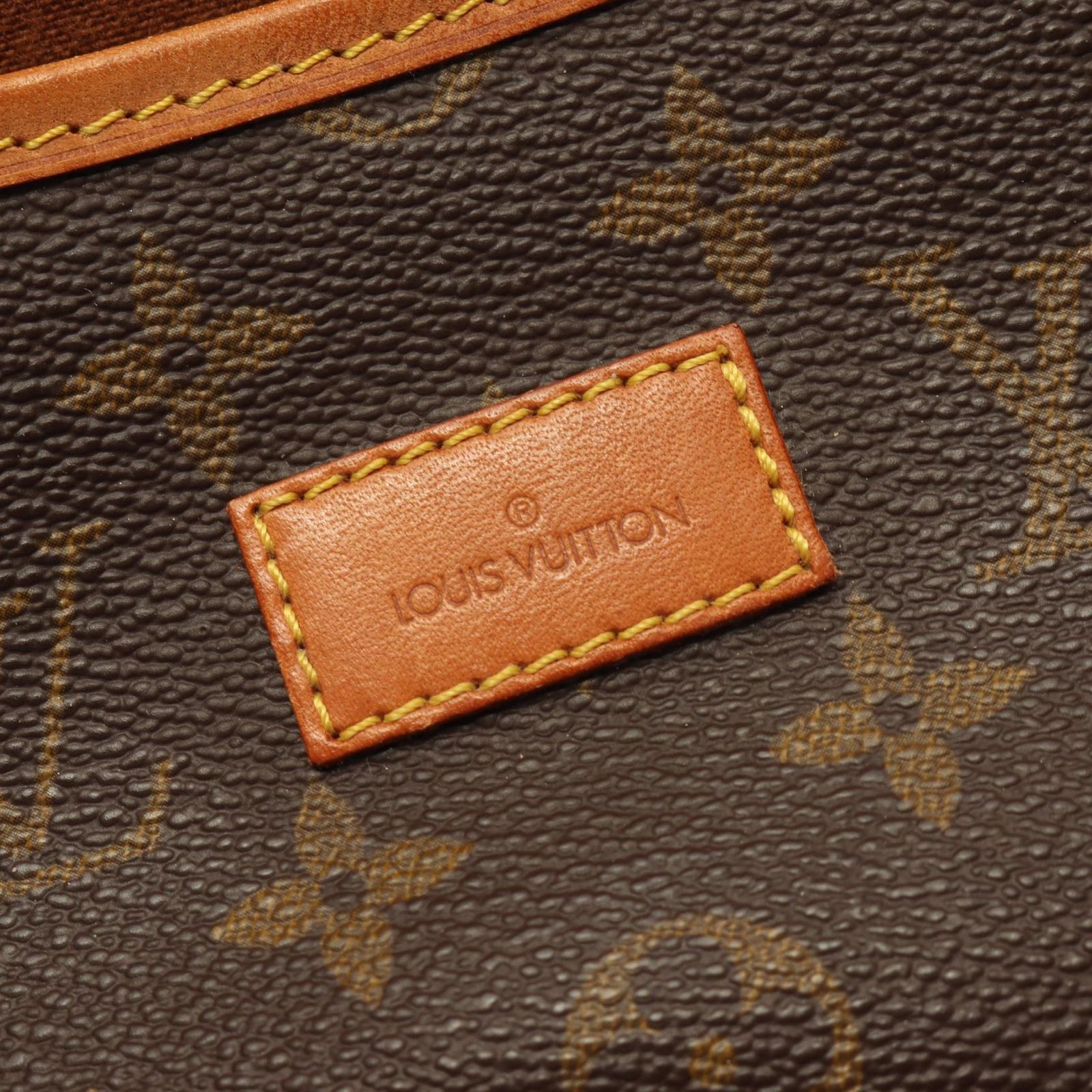 ルイ・ヴィトン LOUIS VUITTON ショルダーバッグ ソミュール35 M42254  