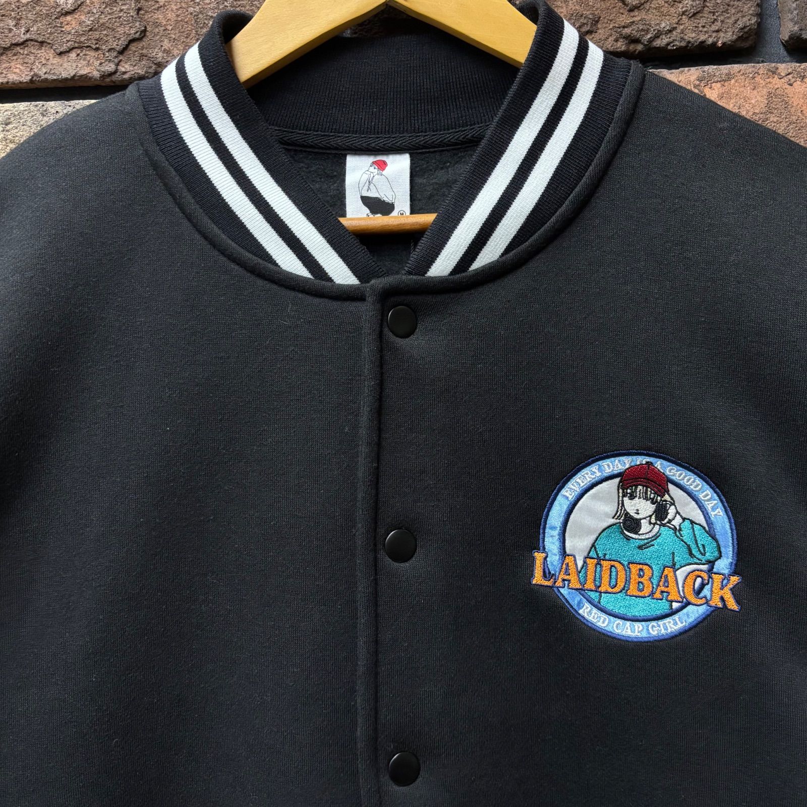 RED CAP GIRL サテン&刺繍 裏起毛スタジャン】レッドキャップガール