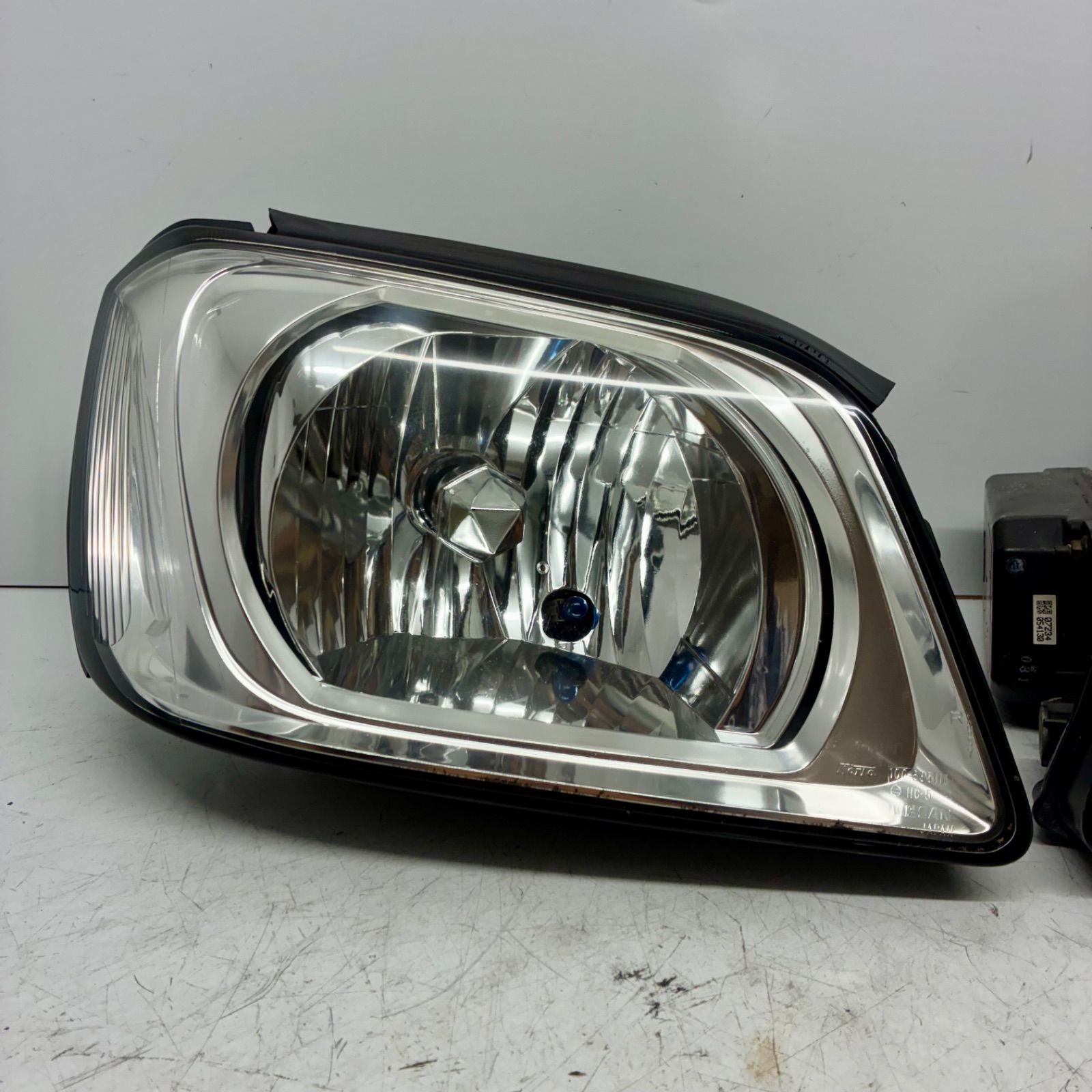 動作OK 日産 ステージアWGC34後期 純正 HID ヘッドライト 左右セット 日産 C34系 ステージア 後期 純正HID(キセノン）車用 純正ドレス