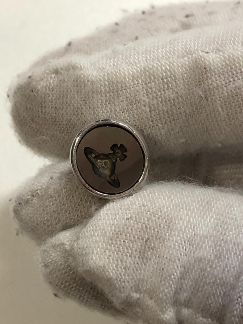 029080 vivienne westwood オーブ 型抜き ピアス 片耳 シングル ヴィヴィアンウエストウッド