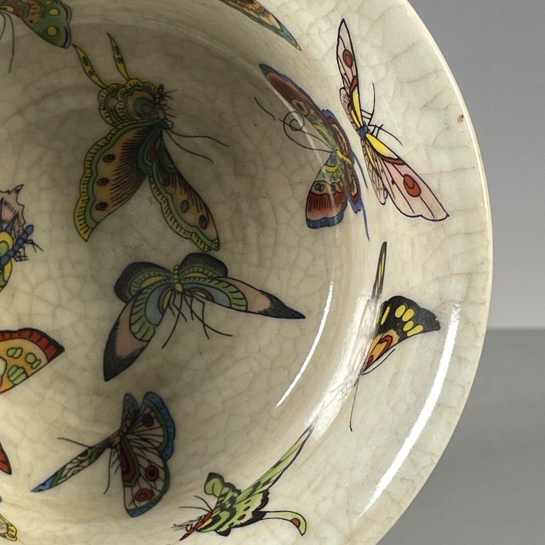 大清光緒年パステル蝶紋盤 景徳鎮 陶磁器 装飾品 工芸品 美術品 置物 清光緒パステル蝶紋湯飲み 景徳鎮 陶磁器 装飾品 工芸品 美術品