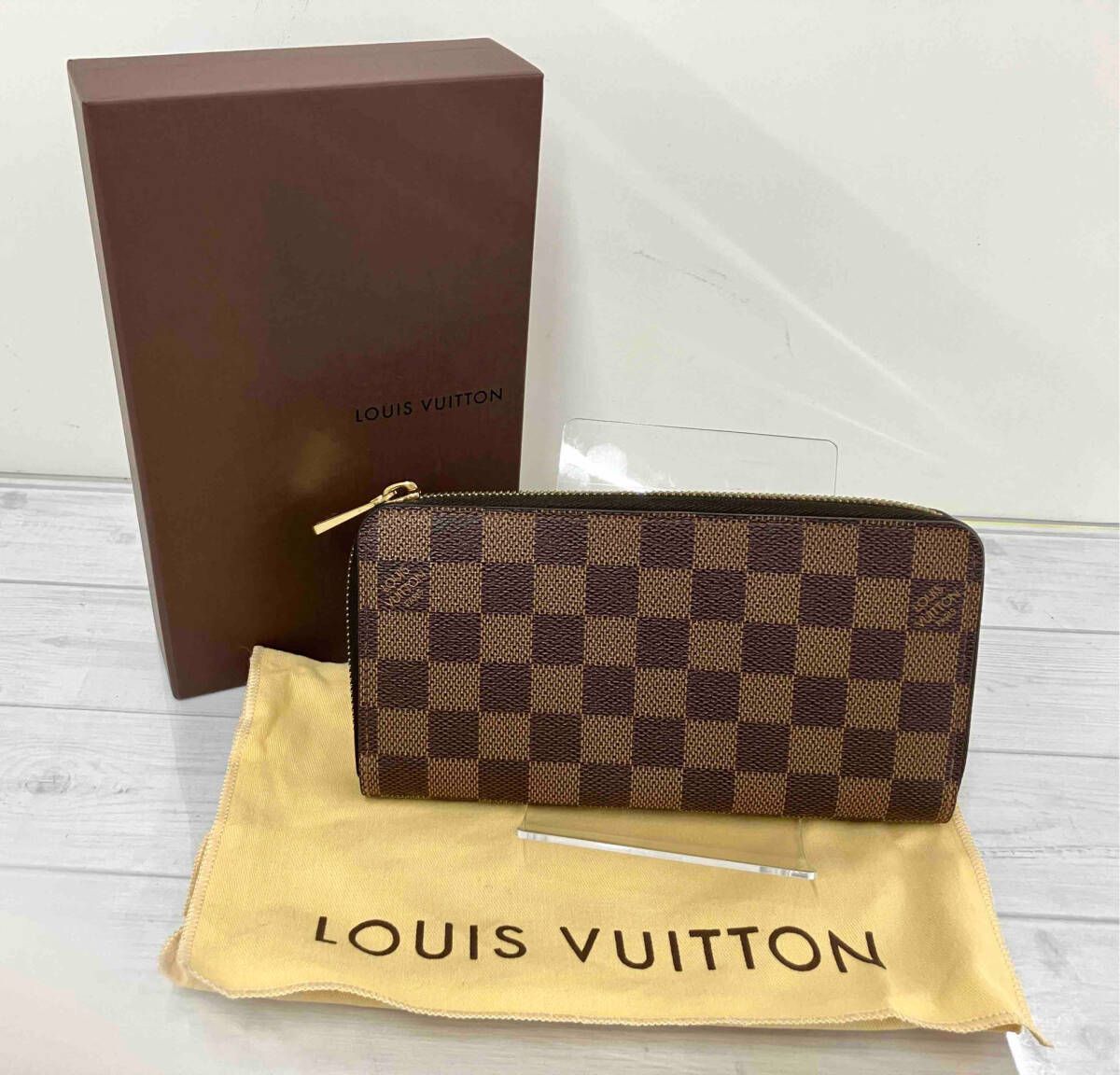 LOUIS VUITTON ダミエ ジッピーウォレット N41661 ルイヴィトン ラウンドファスナー長財布