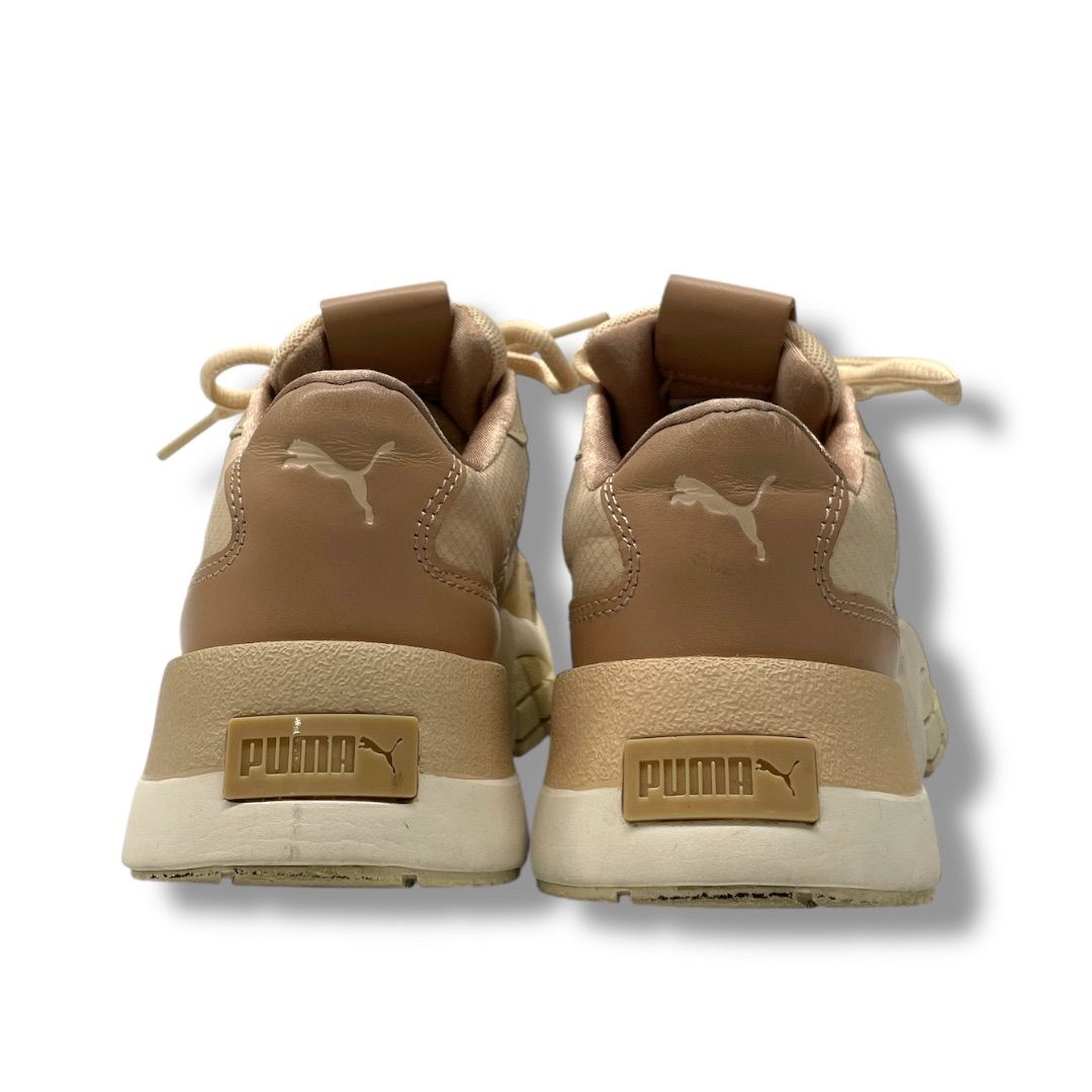 PUMA プーマ emmi エミ Hedra Wn's emmi コラボスニーカー
