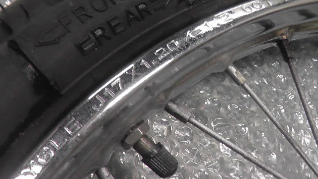 カブFI AA01 の ホイールセット タイヤ付き M10 1759473565