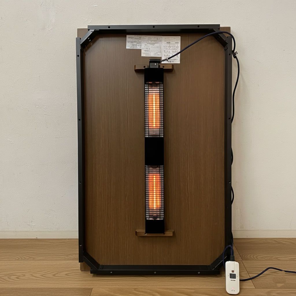 継ぎ脚で高さ2段階 パイン突板の天然木天板×UV塗装で傷