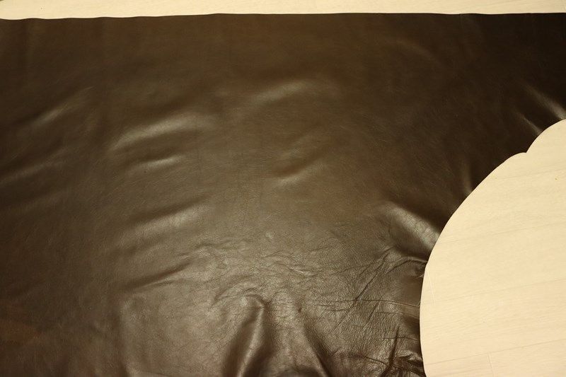 ヴィンテージ 199ds クロム革 牛革 イタリア レザー スムース加工 半裁 一枚革 レザークラフト 革 皮 本革 diy 生地 材料
