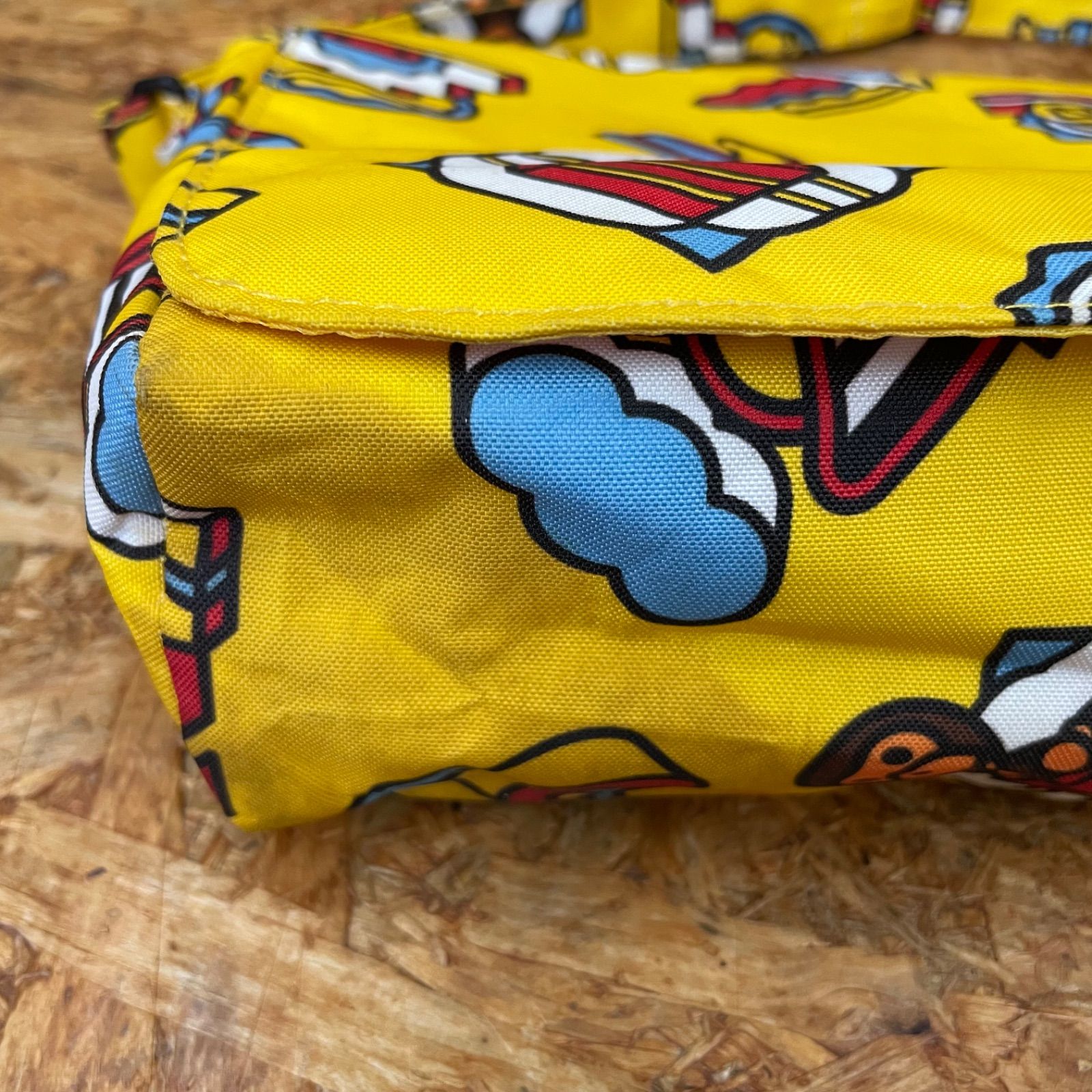 A BATHING APE ショルダーバッグ BABY MILO ノベルティ ア ベイシング 